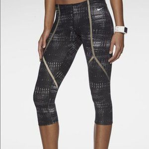 Nike Epic Luxe Dri-Fit Legging Reflective Running Yoga Capri Tight